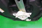 Стеклоподъёмник электрический передний правый (BHS25897XB) для Mazda Mazda 3 (BM) с 2013-2019г