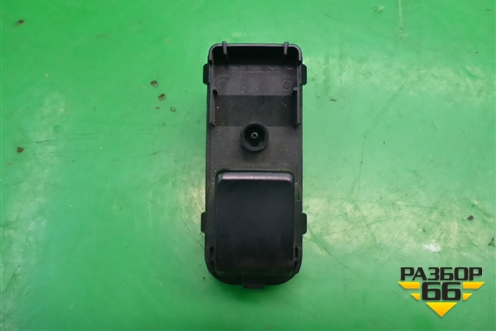 Кнопка стеклоподъёмника (KD3566370) для Mazda Mazda 3 (BM) с 2013-2019г