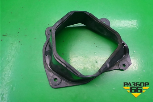 Пыльник (на продольный рычаг правый) (KD53561S0) для Mazda Mazda 3 (BM) с 2013-2019г