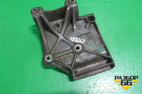 Кронштейн компрессора кондиционера (4G69 2.4л) (MN134179) для Mitsubishi Grandis с 2004г