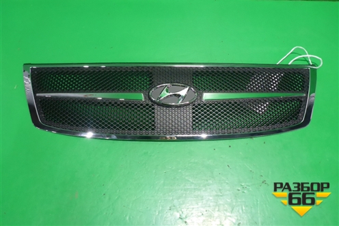 Решетка радиатора (новая) (0838025200) для Hyundai Verna с 1999-2005г