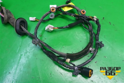 Проводка двери передней правой (916111G030A) для Kia Rio с 2005-2011г