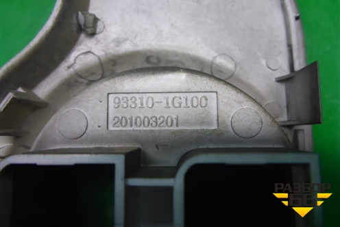 Накладка внутренняя (на кнопки ПТФ) (933101G100) для Kia Rio с 2005-2011г