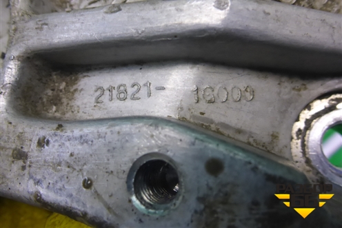 Кронштейн двигателя правый (1.4л G4EE) (218211G000) для Kia Rio с 2005-2011г