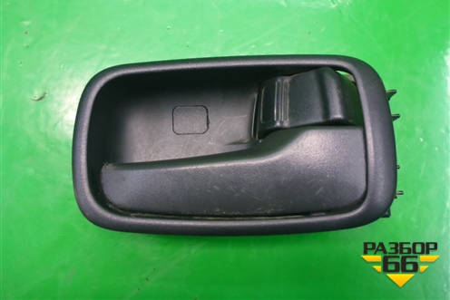 Ручка внутренняя двери передней правой для Mitsubishi Lancer-9  с 2003-2008г