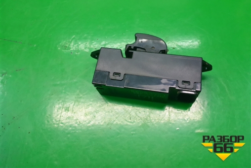 Кнопка стеклоподъёмника (задняя левая) (8608A101) для Mitsubishi Lancer-9  с 2003-2008г