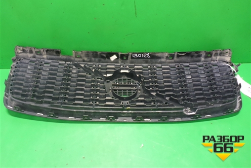 Решетка радиатора (R-Design) (31408429) для Volvo XC90 с 2015г