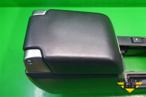 Подлокотник для Land Rover Discovery 3 с 2004-2009г