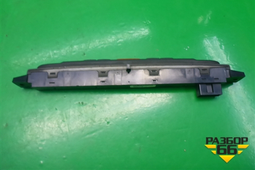 Модуль кнопок (YUL500400WUX) для Land Rover Discovery 3 с 2004-2009г