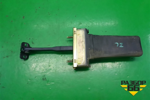 Ограничитель двери задней левой (BDH780051) для Land Rover Discovery 3 с 2004-2009г