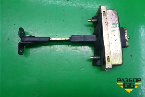 Ограничитель двери передней левой (BDH780051) для Land Rover Discovery 3 с 2004-2009г