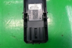 Кнопка стеклоподъёмника (задняя левая) (YUD501070PVJ) для Land Rover Discovery 3 с 2004-2009г