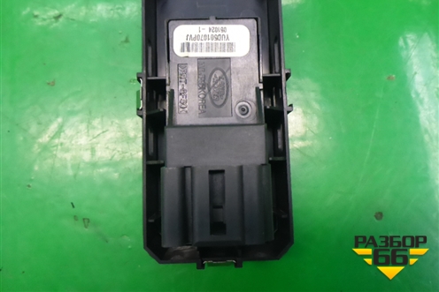 Кнопка стеклоподъёмника (задняя левая) (YUD501070PVJ) для Land Rover Discovery 3 с 2004-2009г