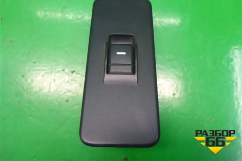 Кнопка стеклоподъёмника (задняя левая) (YUD501070PVJ) для Land Rover Discovery 3 с 2004-2009г