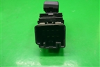 Кнопка стеклоподъёмника (задняя правая) (YUD501070PVJ) для Land Rover Discovery 3 с 2004-2009г