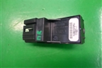 Кнопка стеклоподъёмника (передняя правая) (YUD501070PVJ) для Land Rover Discovery 3 с 2004-2009г