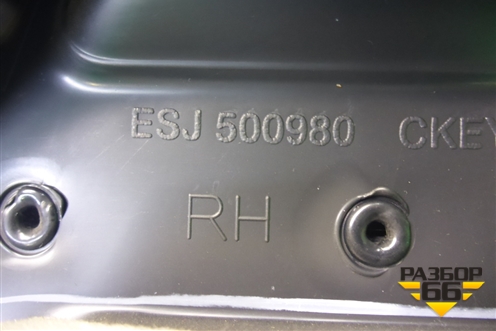 Обшивка багажника правая (нижняя) (ESJ500980) для Land Rover Discovery 3 с 2004-2009г