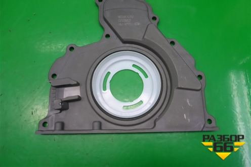 Крышка коленвала задняя (новая 276DT 2.7л) (819005000) для Land Rover Discovery 3 с 2004-2009г
