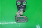 Петля двери передней правой нижняя (BDB780062) для Land Rover Discovery 3 с 2004-2009г