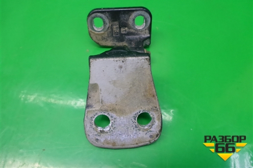 Петля двери передней левой нижняя (BDB780072) для Land Rover Discovery 3 с 2004-2009г