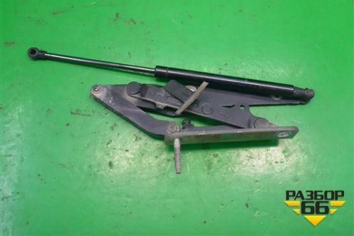 Петля капота левая (BKB780031) для Land Rover Discovery 3 с 2004-2009г