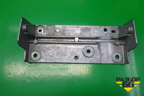Кронштейн (консоли) (FHC500090) для Land Rover Discovery 3 с 2004-2009г
