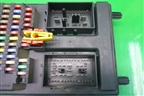 Блок предохранителей салонный (YQE500300) для Land Rover Discovery 3 с 2004-2009г