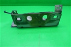 Кронштейн передней панели (правый) для Land Rover Discovery 3 с 2004-2009г