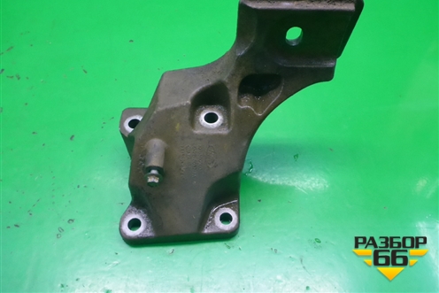 Кронштейн двигателя правый (2.7л 276DT) (KKU500590) для Land Rover Discovery 3 с 2004-2009г