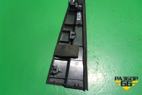Накладка двери задней правой (на рамку) (674870E060) для Toyota Highlander с 2013-2021г