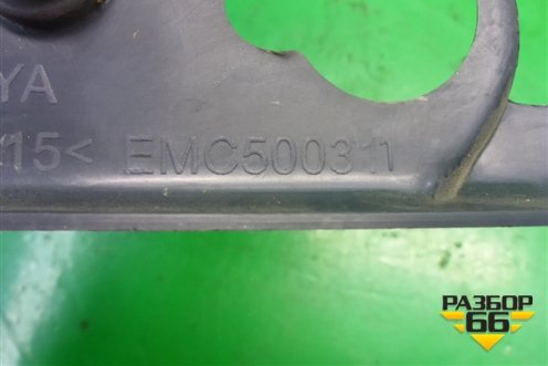 Накладка порога внутренняя переднего левого (передняя часть) (EMC500311) для Land Rover Discovery 3 с 2004-2009г