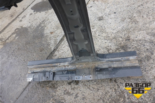 Порог со стойкой правый для Land Rover Discovery 3 с 2004-2009г