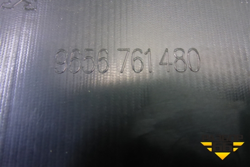 Обшивка стойки центральная нижняя правая (9656761480) для Peugeot 308 с 2007-2014г