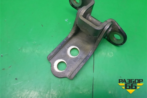 Петля двери передней правой верхняя (T116106010) для Chery Tiggo (T11) с 2005г