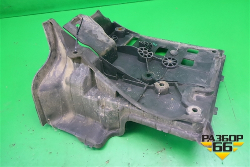 Площадка под аккумулятор (правая) (DWM500041) для Land Rover Discovery 3 с 2004-2009г