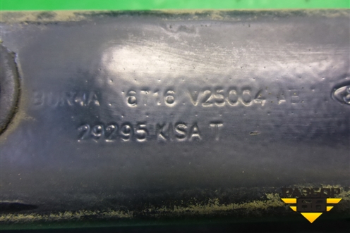 Направляющая двери сдвижной (средняя) (6T16V25004) для Ford Transit Connect c 2002г
