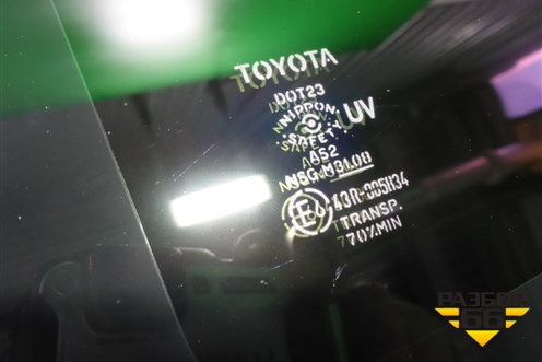 Стекло глухое левое (6272042340) для Toyota Rav-4 с 2012-2019г