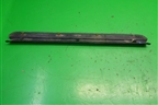 Накладка порога внутренняя переднего правого (8588238000) для Hyundai Sonata-5 с 2001г
