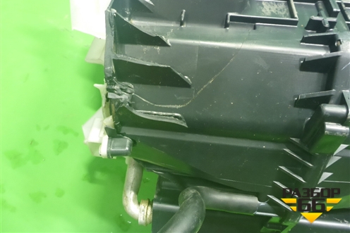 Корпус отопителя (под радиатор) (8705042050) для Toyota Rav-4 с 2000-2005г