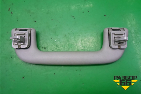 Ручка внутренняя потолочная (6746838010) для Toyota Auris с 2006-2012г