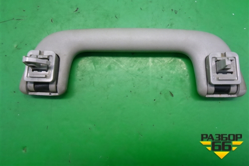 Ручка внутренняя потолочная (6746838010) для Toyota Auris с 2006-2012г