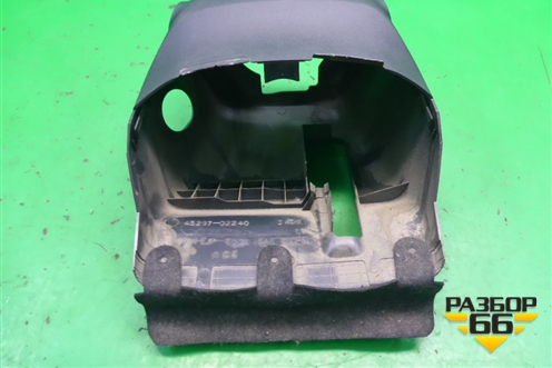 Кожух рулевой колонки (4528702240) для Toyota Auris с 2006-2012г