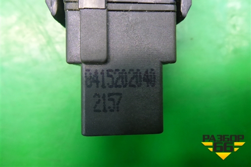 Переключатель корректора фар (8415202040) для Toyota Auris с 2006-2012г