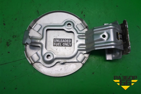 Лючок бензобака для Toyota Auris с 2006-2012г