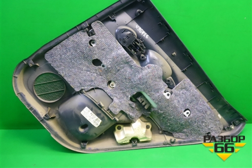 Обшивка двери задней левой под электрику (6778802010) для Toyota Auris с 2006-2012г