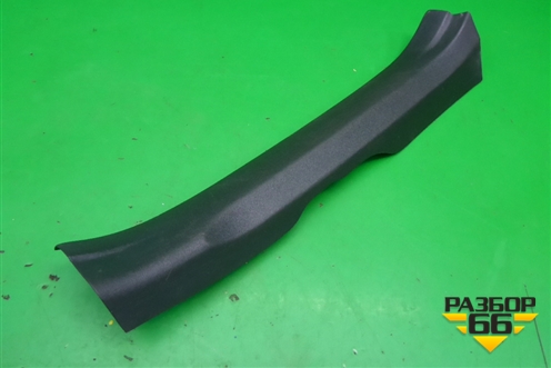 Накладка порога внутренняя заднего левого (6791802060) для Toyota Auris с 2006-2012г