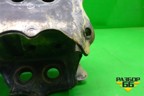 Балка передняя поперечная для Toyota Auris с 2006-2012г