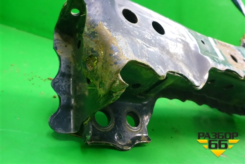 Балка передняя поперечная для Toyota Auris с 2006-2012г