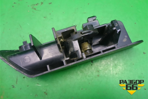 Ручка открывания лючка бензобака для Toyota Auris с 2006-2012г