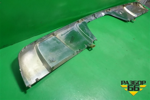 Накладка заднего бампера (A1668806940) для Mercedes Benz GL-Klass X166 с 2012г